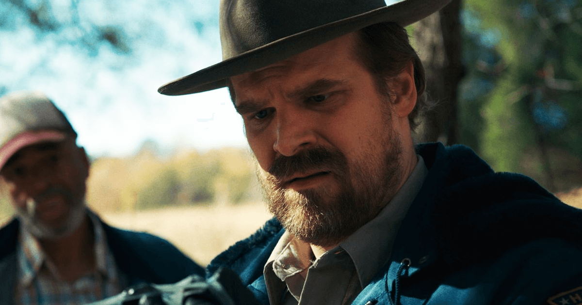 Stranger Things’ David Harbour Teases Hopper’s Struggles, Emotional